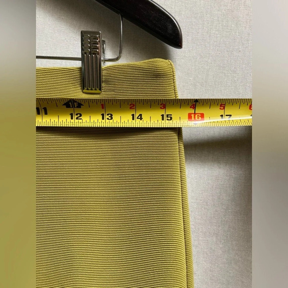 Philosophy  Ribbed Bodycon Pencil Skirt w/ Bold Gold Zipper Size 6 - Picture 5 of 7
